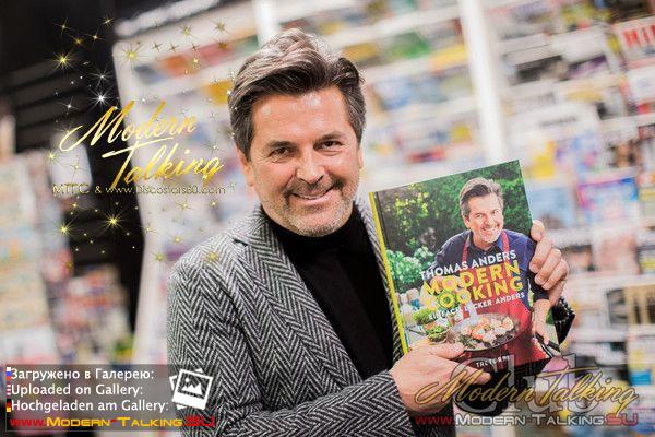 07.11.2017 Thomas Anders презентация книги "Modern Cooking" книжный магазин Mayersche Buchhandlung Кельн