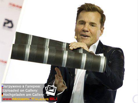 10.01.14 Дитер Болен вторая коллекция обоев во Франкфурте