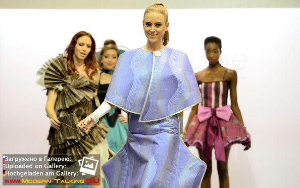 10.01.2014 Дитер Болен представил вторую коллекцию обоев во Франкфурте