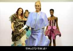 10.01.2014 Дитер Болен представил вторую коллекцию обоев во Франкфурте