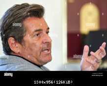 13.02.2023 Томас Андерс дает интервью немецкому информационному агентству в своем офисе в Кобленце, Германия