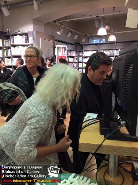 14.11.2015 Томас Андерс на презентации книги Люси и Лиона в книжном магазине Reuffel