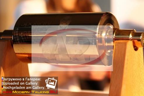 15.01.2015 Новая коллекция обоев Frankfurt