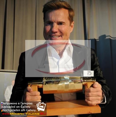 15.01.2015 Новая коллекция обоев Frankfurt