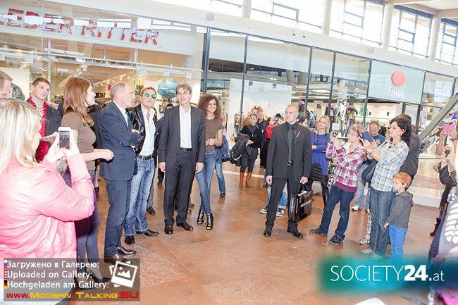 18.10.2013 Dieter in Vienna-the celebration of the 1 year shop G3