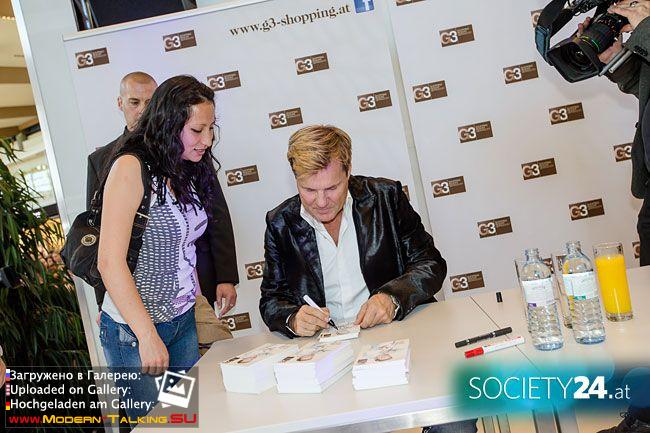 18.10.2013 Dieter in Vienna-the celebration of the 1 year shop G3