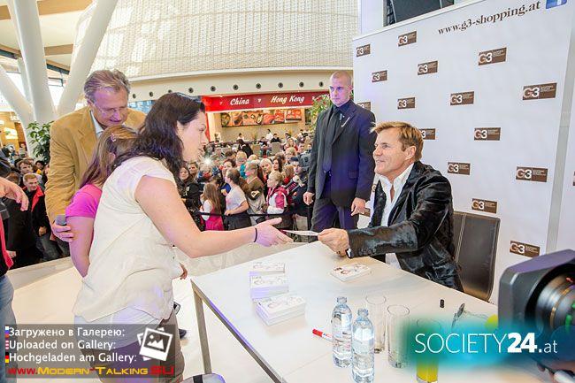 18.10.2013 Dieter in Vienna-the celebration of the 1 year shop G3