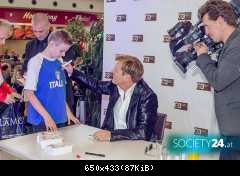 18.10.2013 Dieter in Vienna-the celebration of the 1 year shop G3