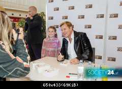 18.10.2013 Dieter in Vienna-the celebration of the 1 year shop G3