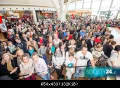 18.10.2013 Dieter in Vienna-the celebration of the 1 year shop G3