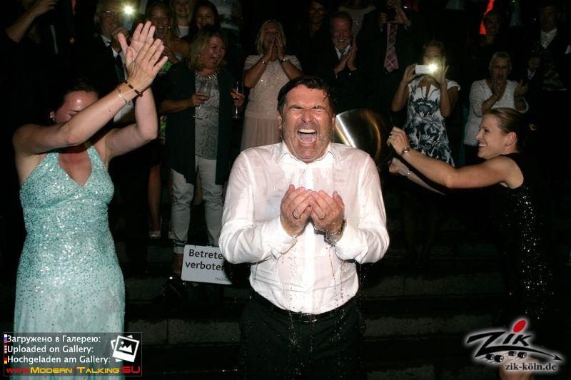 24.08.2014 Thomas Anders Ice Bucket Challenge in Köln