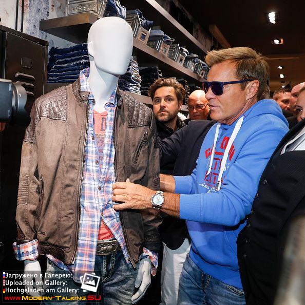 28.04.2016 Открытие магазина 'The Store' в Ольденбурге