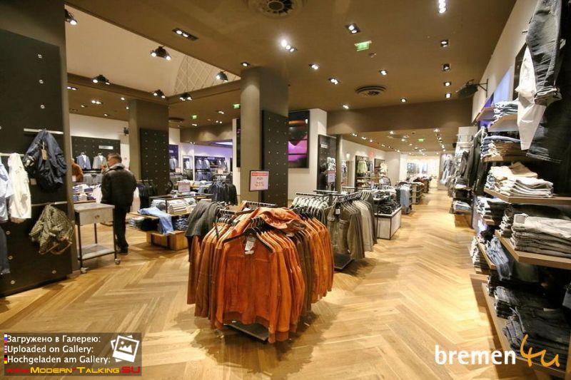 28.04.2016 Открытие магазина 'The Store' в Ольденбурге