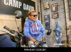 28.04.2016 Открытие магазина 'The Store' в Ольденбурге