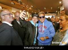 28.04.2016 Открытие магазина 'The Store' в Ольденбурге