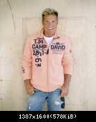 1 CCB-1811-3072 neon flame.jpg 37