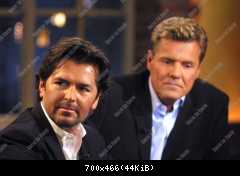 Dieter Bohlen und Thomas Anders (Modern Talking) in der ARD Sendung Beckmann am 18.03.2002