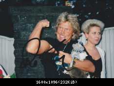 Фото с автографами