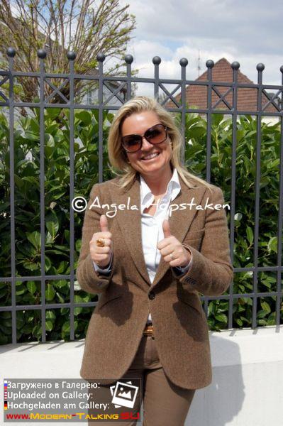 Клаудиа Хесс (67)