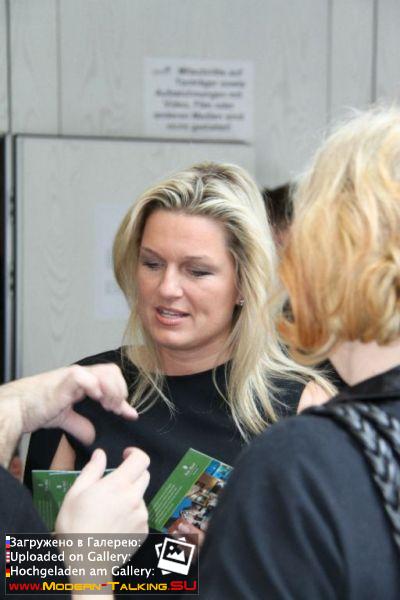 Клаудиа Хесс (72)