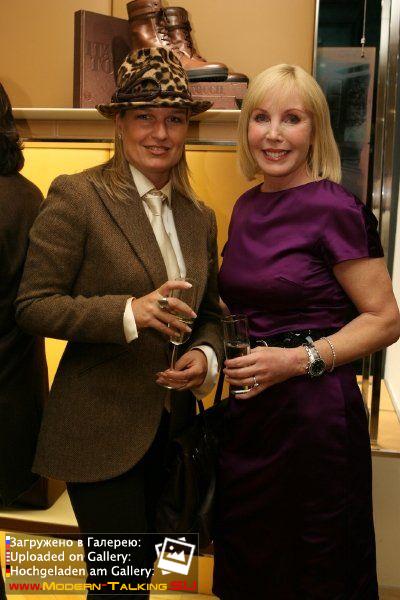 Клаудиа Хесс (73)