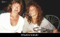 Клаудия с мамой