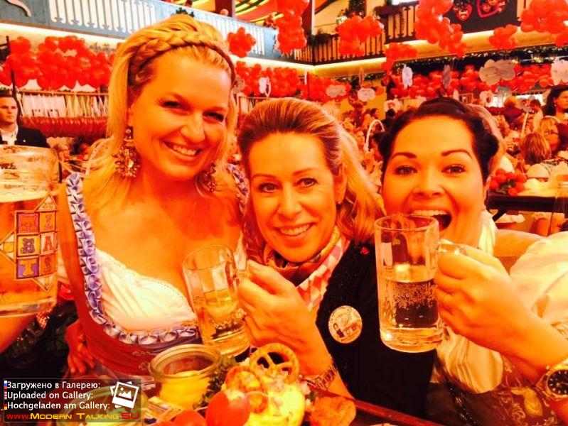 Regine Sixt Damenwiesn 2015