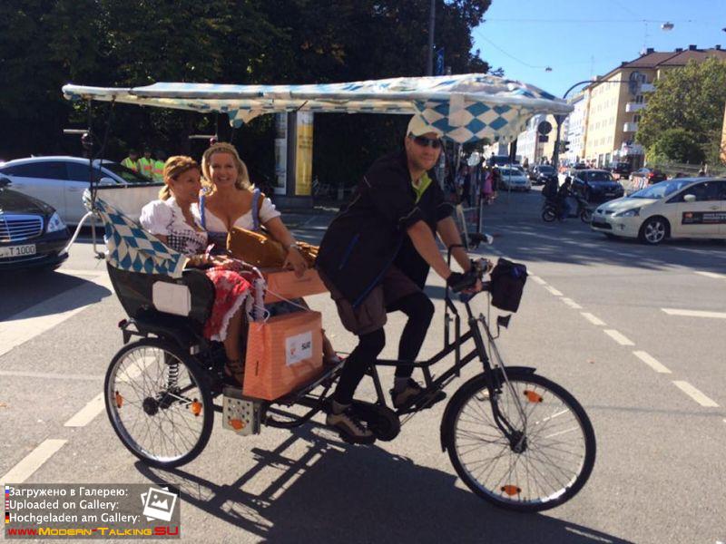 Regine Sixt Damenwiesn 2015