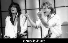 Thomas Anders und Dieter Bohlen stehen zusammen als Modern Talking auf der Bühne