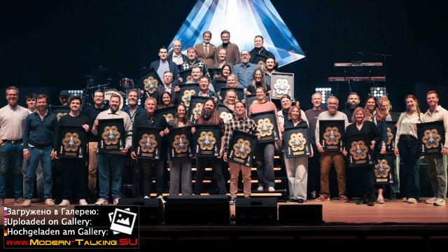 Томас Андерс - Пресса