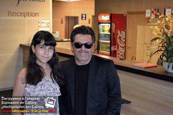 2980588683 2 16 WZrlw9NU