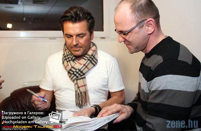 Томас Андерс с поклонниками (129)