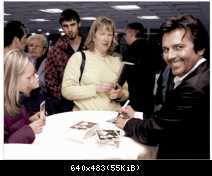 Томас Андерс с поклонниками (185)