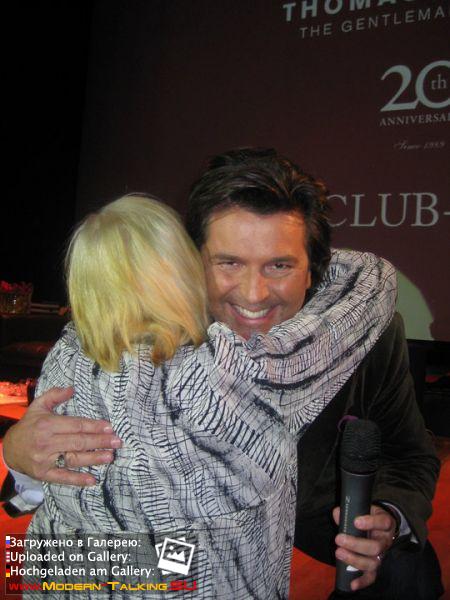 Томас Андерс с поклонниками (223)