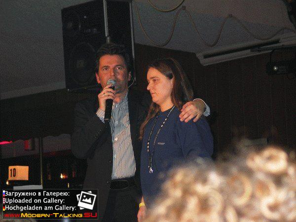 Томас Андерс с поклонниками (26)