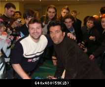 Томас Андерс с поклонниками (30)