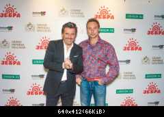 Томас Андерс с поклонниками (34)