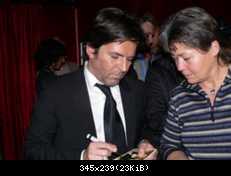 Томас Андерс с поклонниками (36)