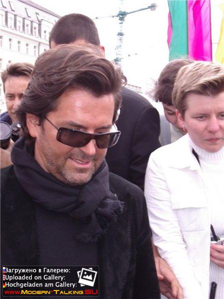 Томас Андерс с поклонниками (38)