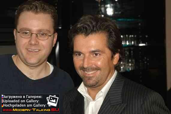 Томас Андерс с поклонниками (47)