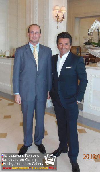 Томас Андерс с поклонниками (48)