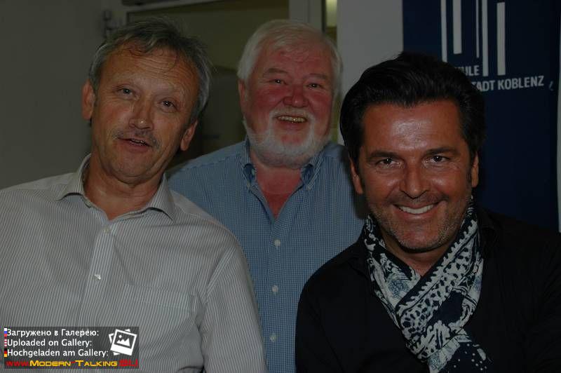 Томас Андерс с поклонниками