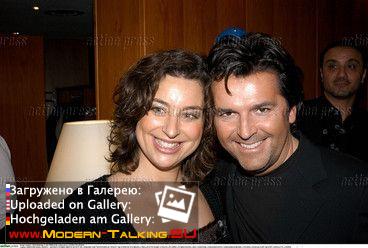 Томас Андерс с поклонниками