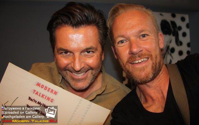 Томас Андерс с поклонниками