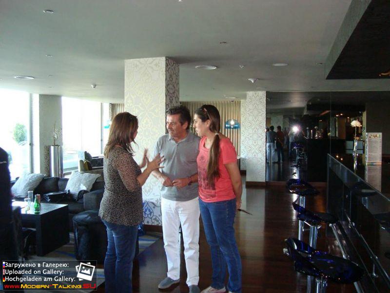 Томас Андерс с поклонниками