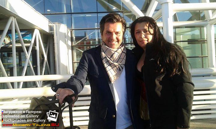 Томас Андерс с поклонниками