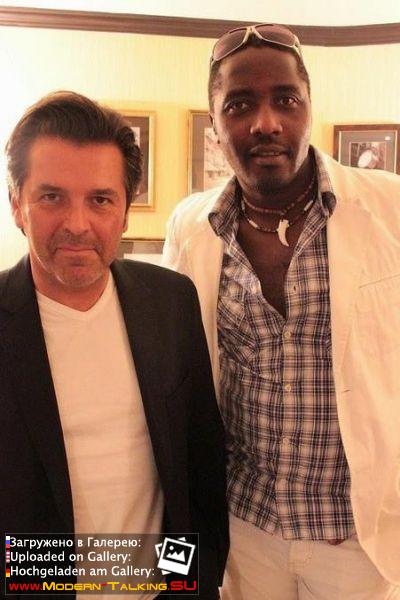 Томас Андерс с поклонниками