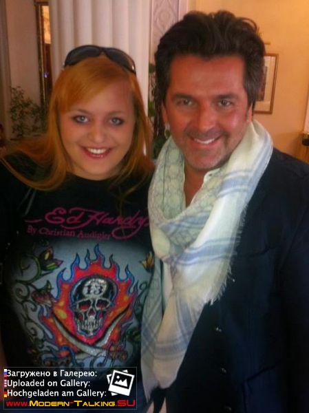 Томас Андерс с поклонниками