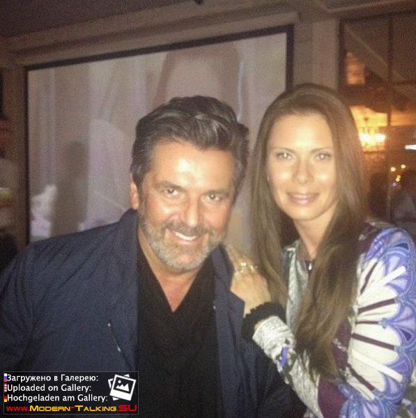 Томас Андерс с поклонниками