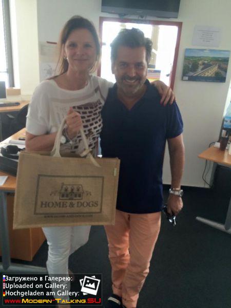 Томас Андерс с поклонниками